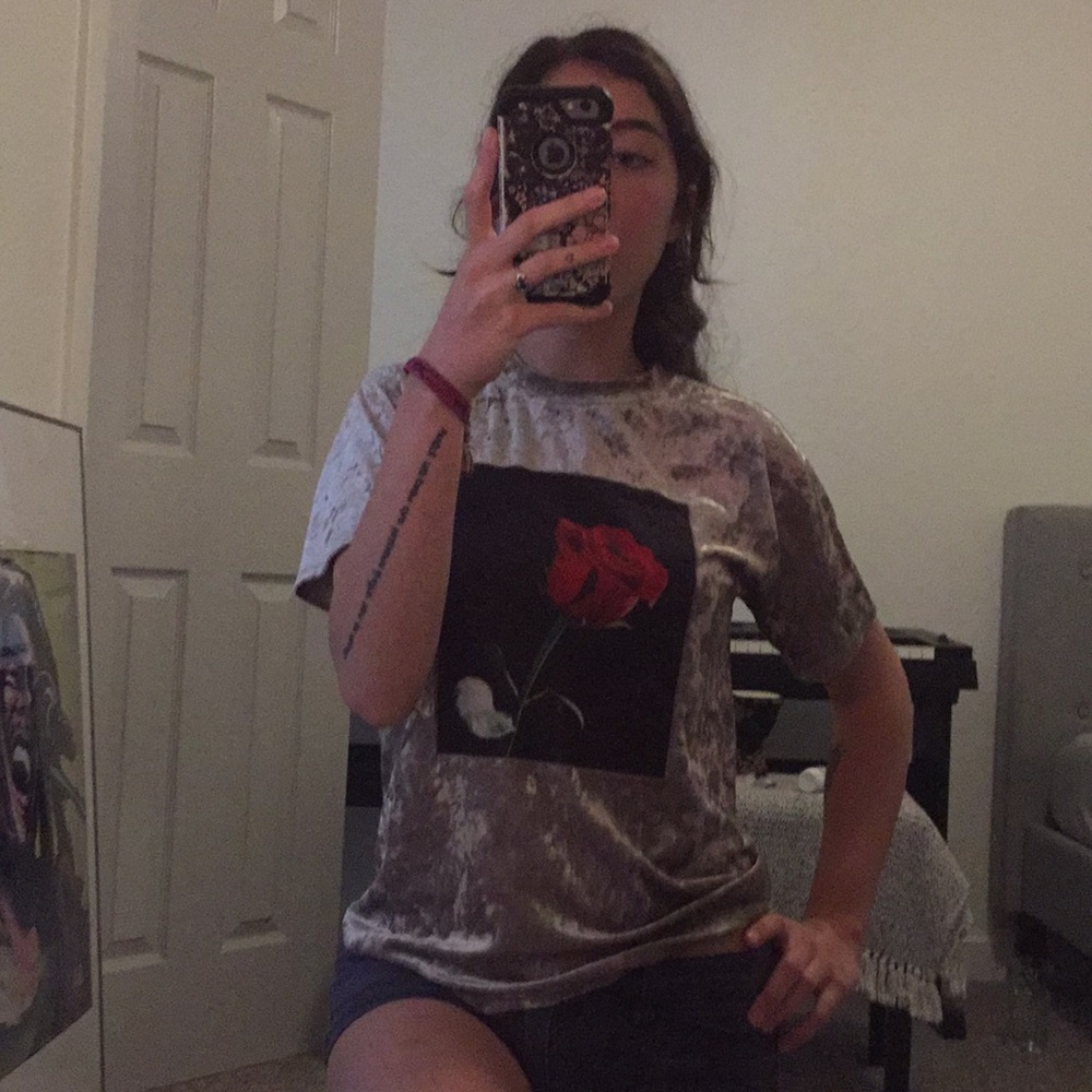Velvet Rose Tee